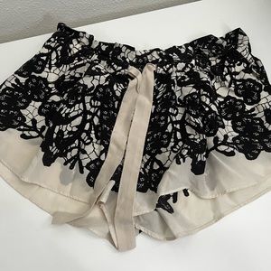 Wilfred 100% silk short xs